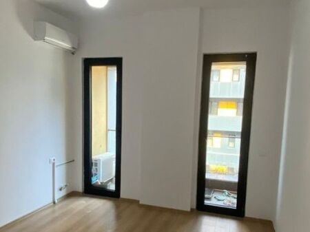 Office for rent at Square 21