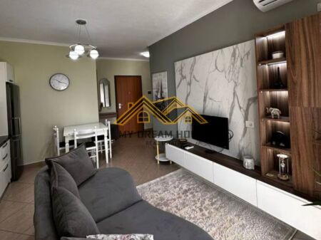 Appartamento 1+1 in affitto presso Shkembi Kavajes, Durrës