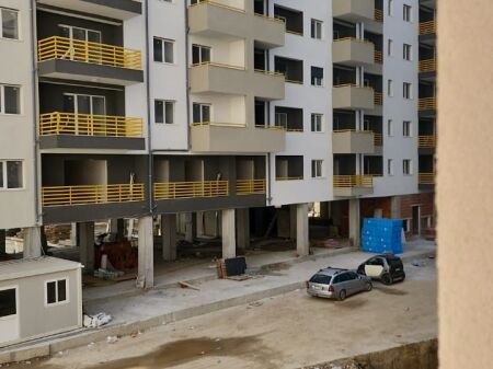 Shitet 2+1 te Rr dritan Hoxha