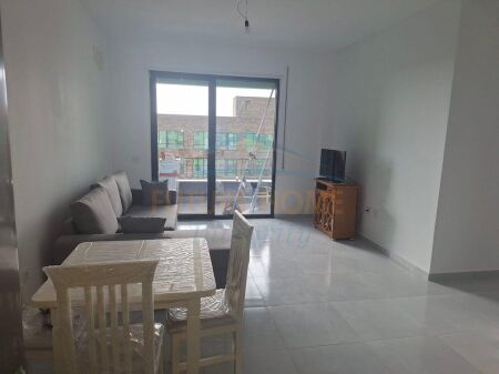 Rent, Apartment 2+1+2, 5 Maji Street, Tirana.