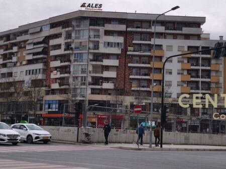 SHESIM PENTHOUSE NE ZONEN E ASTIRIT – PALLATI "ALES" UNAZA E RE