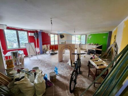 Rent, Business Premises, Dry Lake, Tirana.