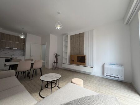 Apartament me qera ne astir tek urban gate