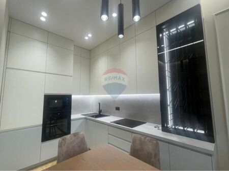 Apartment 1+1 for rent at Square 21, Kavaja Street