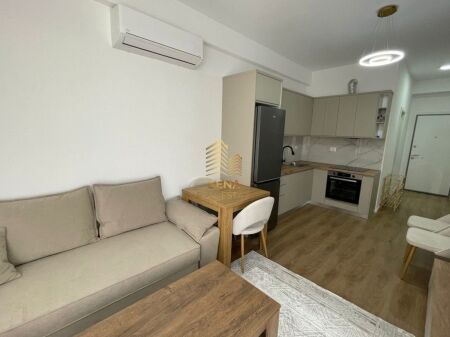 Qira, Apartament 1+1+blk, Rezidenca Kadiu, 450 Euro/muaj