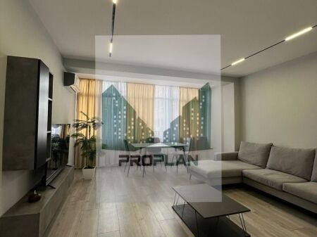 🏠 IN VENDITA – Appartamento 2+1 | Via Frosina Plaku (vicino a 21 Dhjetori)