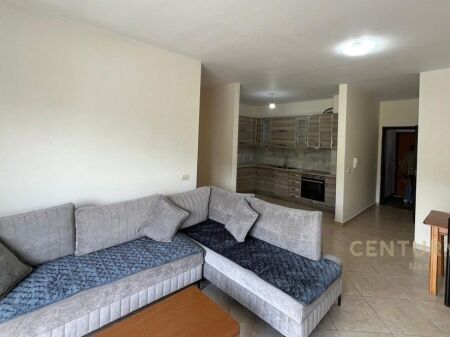 Apartment 2+1 for rent, Globe, Kavaja Street