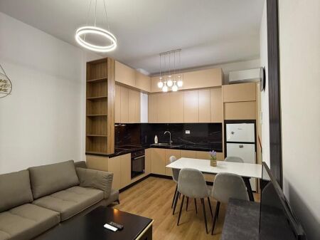 Ali Dem, jepet me qira apartament 2+1+Parkim. 500 Euro