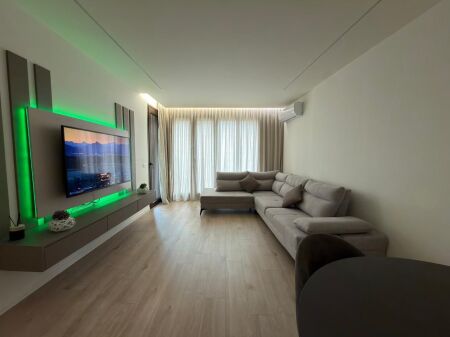 Apartament 1+1 me qira! Rruga e Barrikadave