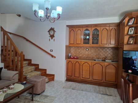 SHITET SHTEPI DUNAVAT GJIROKASTER