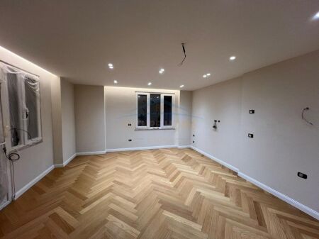 Rent, Apartment 3+1+2, Former Exhibition, Tirana