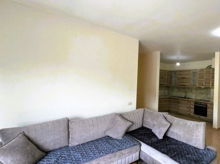 Appartamento 2+1 In Affitto a Globe, Tirana - 550€ | 105.56 m²