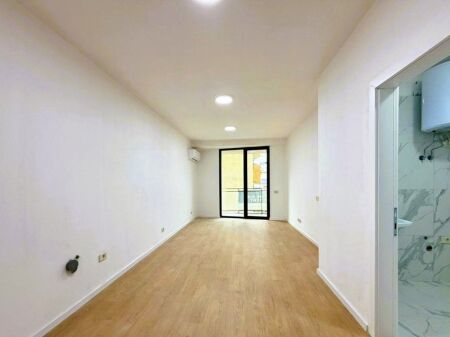 APARTMENT 1+1 FOR RENT ON MINE PEZA STREET!