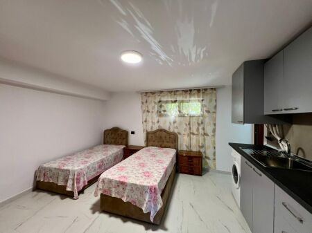 Affitto, Monolocale "Rr.Mihal Grameno" – Tirana.