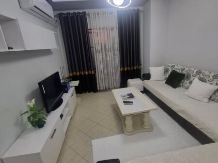 Affittasi Appartamento 2+1 sulla Spiaggia Ferrovia