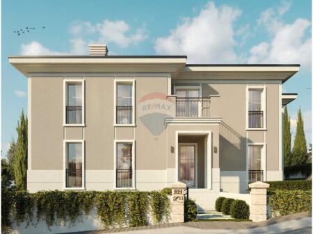 Vile Elitare me pishine buze Liqenit te Farkes!