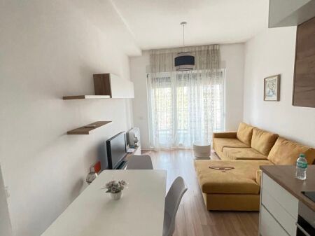 Jepet me qira 1+1 tek Kompleksi Magnet /21Dhjetori 🏷️55.00Leke