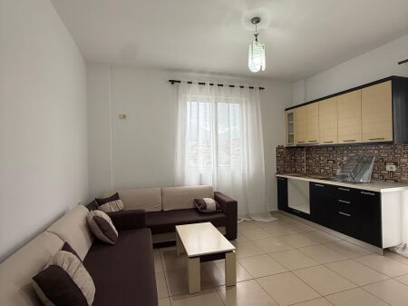 🏠JEPET ME QIRA Apartament 1+1 📍Rruga 5 Maji, prane Concord Center 💶Cmimi: 45.000 Leke