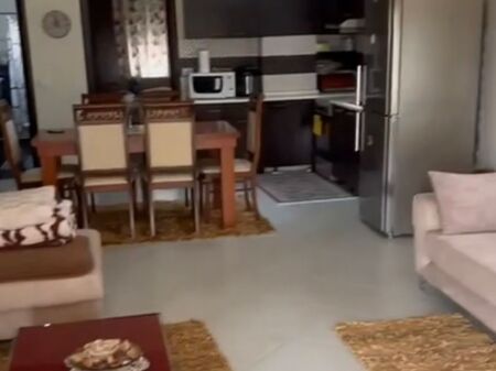 Shitet apartament 2+1 liqeni i thate
