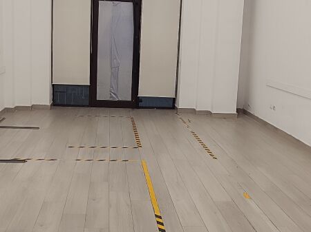 Jepet me qira dyqan prane Klinika Indiane e Syve