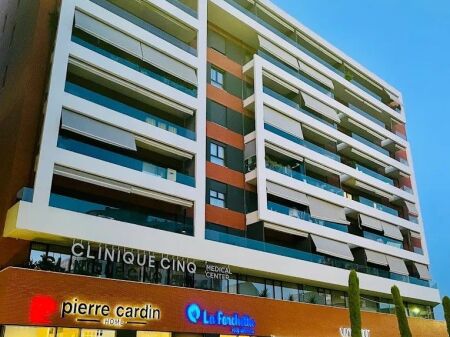 ZYRE PER QERA TEK KOMPLEKSI DELIJORGJI