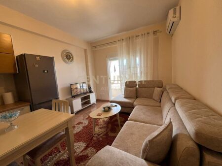 SHITET APARTAMENT 2+1+2 TUALETE NE PLAZH ILIRIA !