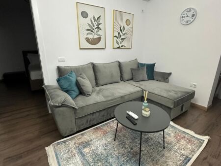 🏡 APARTAMENT 1+1 ME QERA 📍 21 Dhjetori
