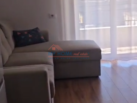 Apartment 1+1 for rent at Siri Kodra Street