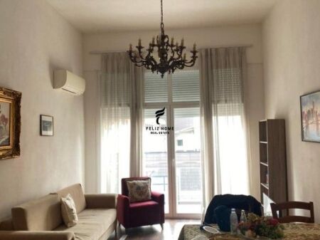 APARTAMENT ME QERA 2+1 ZOGU I ZI 90.000 LEKE FH-66309