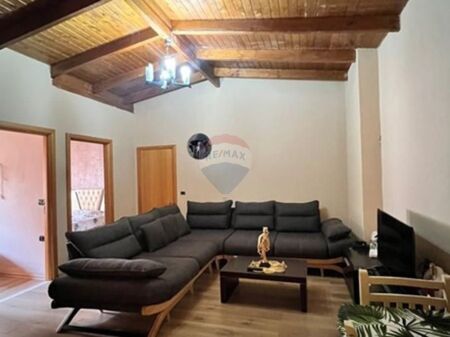 For sale 2 Apartments 2+1 in the Commune of Paris