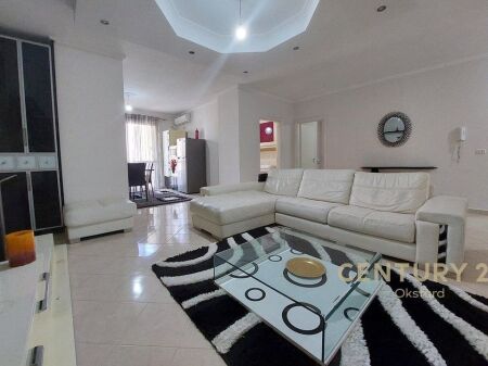 Astir Vendesi Appartamento 2+1 + Garage Chiuso per 2 Auto