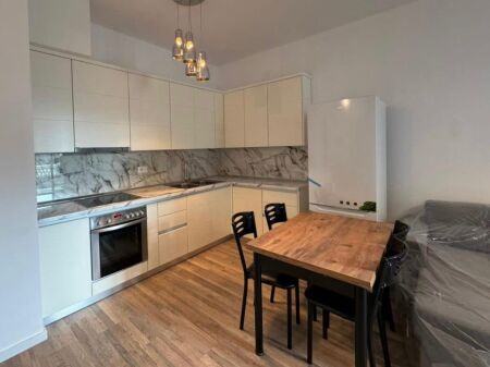 Super appartamento 1+1 in affitto presso Fusha Aviacionit