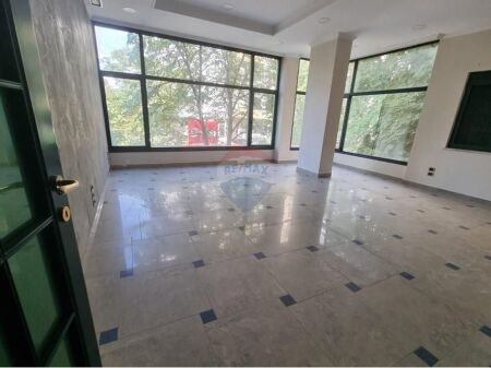 COMMERCIAL SPACE FOR SALE AT LSI