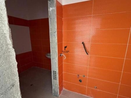 VENDESI APPARTAMENTO 2+1 LAGO ASCIUTTO 142.000 EURO FH-66585