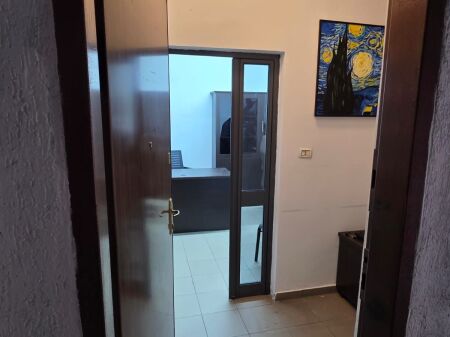 JEPET ME QERA ZYRË – BULEVARDI BAJRAM CURRI