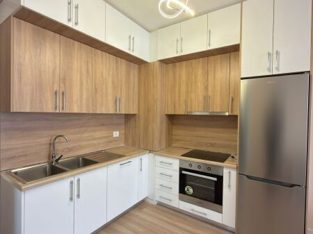 Apartament per qera Astir