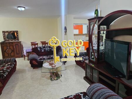 SHITET APARTAMENT 2+1 PLAZH DURRES