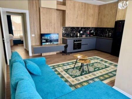 APARTAMENT ME QERA 2+1+2 QENDER 80.000 LEKE FH-66427