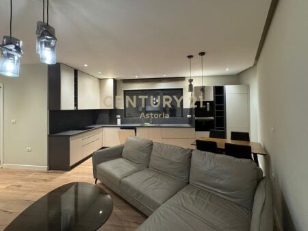 Astir, Jepet me qira apartament 1+1 rruga "Teodor Keko".