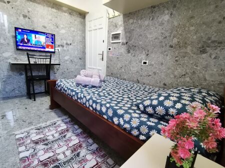 Completed studio apartment +wifi.6 min from New Boulevard.etc.