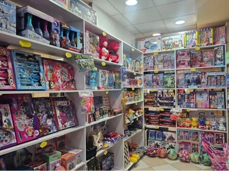 Vendita attività - In Affitto - Centro Kristal, Tirana