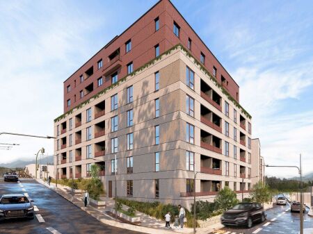 Majestic Residence 2, Paskuqan