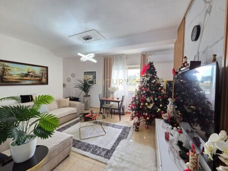 SHITET APARTAMENT 1+1 PRANE VILES SE ZOGUT !