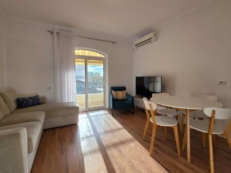 Rent, Apartment 1+1, Siri Kodra Street, Tirana