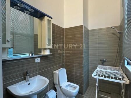 AFFITTASI APPARTAMENTO 2+1+2 A VOLLGA A DURAZZO