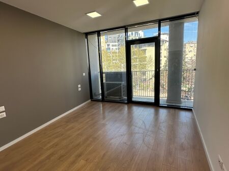 Office space for rent at Lake view