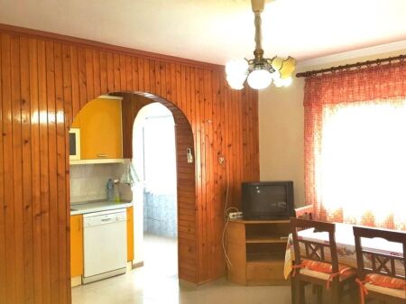 Appartamento 3+1 vicino a 21 Dhjetori!