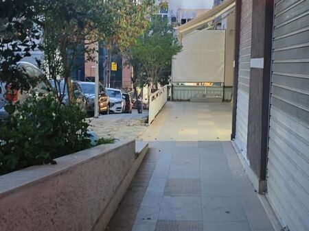 🏢 Negozio in Vendita a Ali Dem – Posizione Strategica