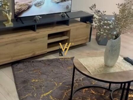 JEPET APARTAMENT 1+1 QERA TE RRUGA E KAVAJES 700 EURO