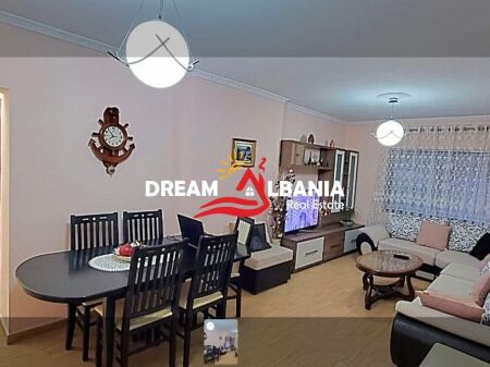 For rent apartment 4+1+2 on Durres street near Qemal Stafa high school (ID 4239090)